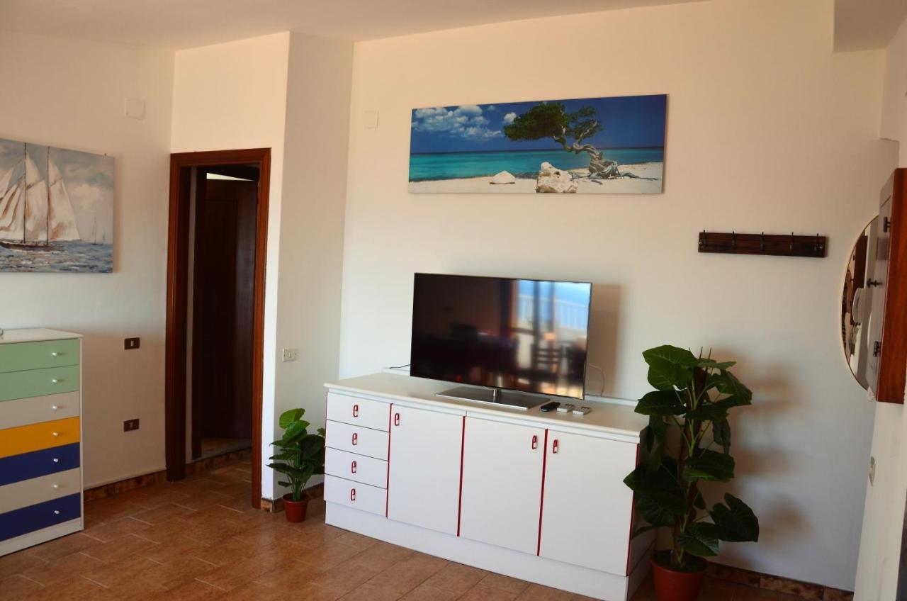 Апартаменты Penthouse Mare E Monti Тропея Экстерьер фото